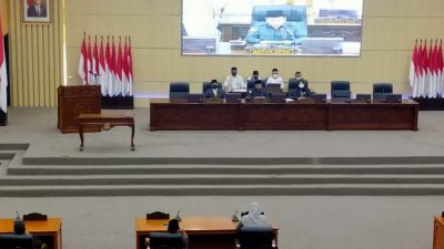 Sidang Paripurna Usulan Pemberhentian Jabatan Plt Bupati Bekasi Akhmad Marjuki di Gedung DPRD Kabupaten Bekasi