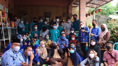 Plt Wali Kota Bekasi Bersama Plt Ketua TP PKK Kunjungi Pelatihan Batik Bagi Anak-anak Disabilitas