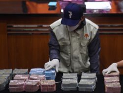 Walkot Bekasi Diduga Mengepul Uang dari PNS untuk Investasi Pribadi