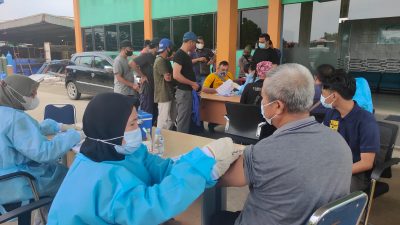 Pekan Ini, Vaksinasi pada 1.500 Lansia di Tambun Utara Ditargetkan Rampung