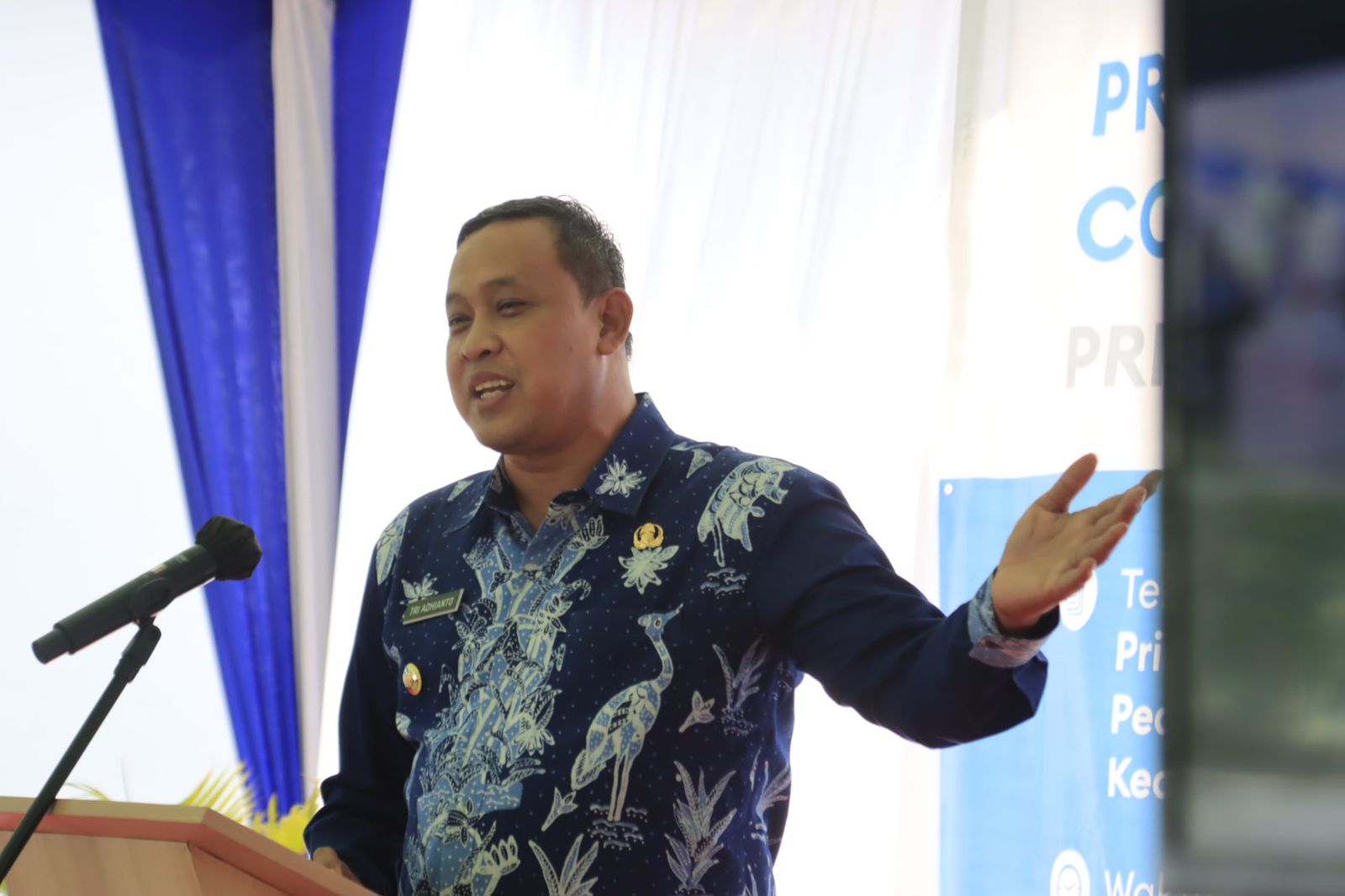 Plt Wali Kota Bekasi Tri Adhianto saat membuka acara CSR Rumah Sakit Primaya Bekasi Barat