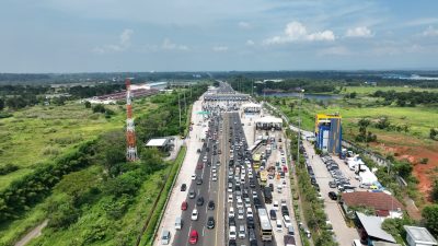 One Way dan Contraflow Dari GT Kalikangkung Jalan Tol Batang-Semarang sampai Jalan Tol Japek Diberlakukan