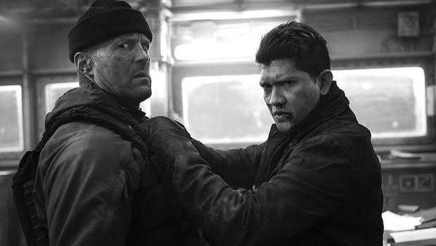 Iko Uwais beradu akting dengan aktor Jason Statham di film The Expendable 4. Yuk intip potret keakraban mereka di lokasi syuting!/ Foto: instagram.com/iko.uwai