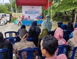 Reses di Bekasi Timur, Intan Fauzi Rela Becek-becekan