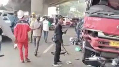 Ngeri… Kecelakaan Maut di Jalan Alternatif Transyogi Cibubur, Korban Bergelimpangan di Jalan
