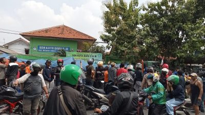 Suasana di lokasi kecelakaan maut truk kontainer