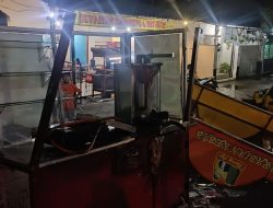 Lansia Tabrak 5 Gerobak PKL di Mekar Sari: Salah Injak Pedal Rem