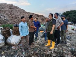 Alat Berat dan Petugas dari 6 UPTD Kebersihan Dikerahkan Atasi Longsor TPA Burangkeng