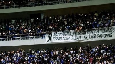 Supoter Aremania. Foto: Instagram @tragedi1.oktober