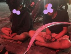 Pemuda Bercelurit Terlibat Kejar-Kejaran dengan Polisi di Cikunir, Tertangkap Tiarap di Kuburan