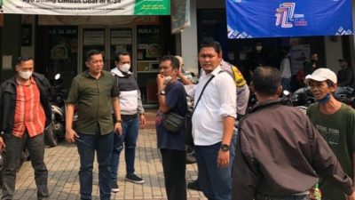 Penertiban Juru Parkir Liar di Ruko Jalan Nangka Raya, Kelurahan Kayuringin Jaya, Kecamatan Bekasi Selatan oleh jajaran Polres Metro Bekasi Kota.