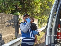 Balita 2 Tahun Selamat Setelah Jatuh Dari JPO Tol JORR, Ibunya Meninggal Dunia