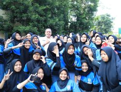 Tri Adhianto, Tanamkan Jiwa NKRI di Wawasan Kebangsaan SMK Teratai Putih 4