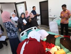 DPPKB Kota Bekasi Kerjasama RSUD Type D Teluk Pucung Untuk Bhakti Sosial Gebyar KB Metode IUD dan Implan