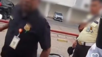 Satpam Viral tegur kurir paket yang pasang bendera Palestina.