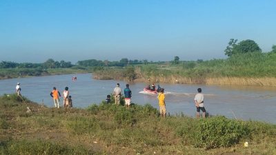 Nenek Pedagang Ikan Hilang Terseret Arus Sungai Citarum di Pebayuran