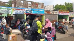 Gelombang Arus Balik di Terminal Induk Bekasi Mulai Terasa