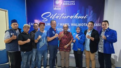 Bakal Calon Wali Kota Bekasi Abdul Rosyad Irwan menyambangi DPD PAN Kota Bekasi. Foto: Gobekasi.id