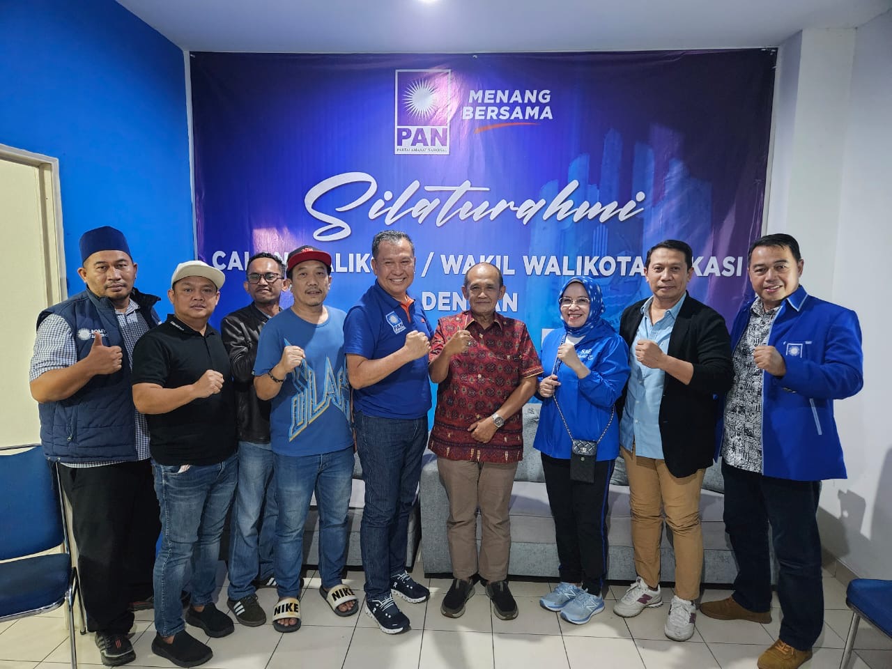 Bakal Calon Wali Kota Bekasi Abdul Rosyad Irwan menyambangi DPD PAN Kota Bekasi. Foto: Gobekasi.id