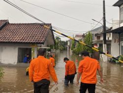 Hujan Deras di Kota Bekasi Sebabkan 16 Wilayah Tergenang Banjir