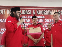 Resmi, Tri Adhianto Terima Rekom DPP PDI Perjuangan di Pilkada Kota Bekasi
