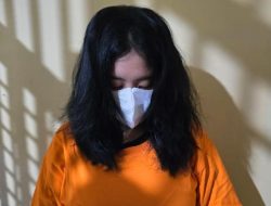 Selebgram Wanita Ditangkap Polisi Karena Promosikan Judi Online di Media Sosial