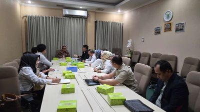Rapat DPRD Kota Bekasi pembahasan Raperda. Foto: Ist