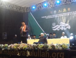 Bersama Cagub Ahmad Syaikhu dan Habib Nabiel Al Musawa, Cawalkot Heri Koswara Hadiri Milad Keluarga Besar Majelis Rasulullah