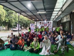 Istri Cawalkot Herkos Sapa Warga Rawalumbu