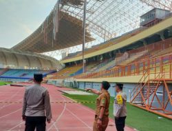 Pemkab Bekasi Belum Hitung Kerugian Materil Atap Stadion Wibawamukti
