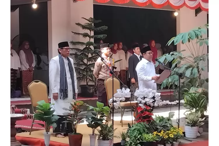 Menteri Koordinator Bidang Pemberdayaan Masyarakat Muhaimin Iskandar Peringati Hari Santri Nasional di Bekasi