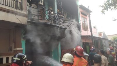 Rumah 2 Lantai di Bekasi Utara Kebakaran