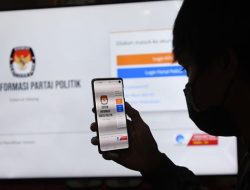 Banyak Warga Datangi Kantor KPU Kota Bekasi, Protes Namanya Dicatut Parpol