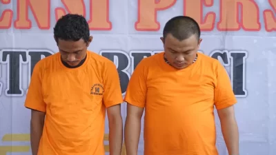 Tampang wajah duo maling spesialis pecah kaca di Bekasi