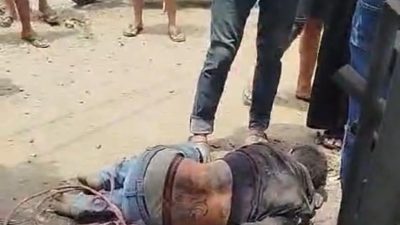 Tangkapan layar video pelaku pencurian sepeda motor menjadi bulan - bulanan warga.