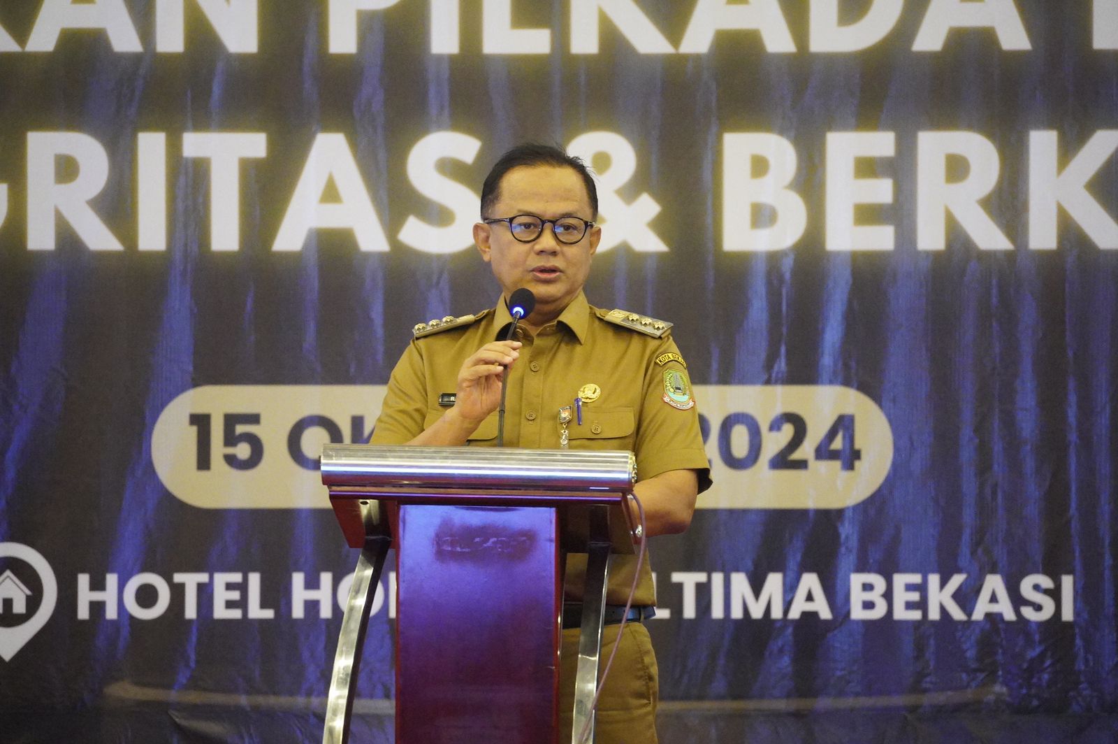 Pj Wali Kota Bekasi Raden Gani Muhamad. Foto: Ist