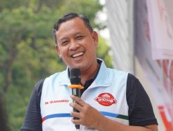 Jelang Pelantikan, Wali Kota Bekasi Tri Adhianto Ajak Masyarakat Ganti Papan Bunga dengan Bibit Pohon