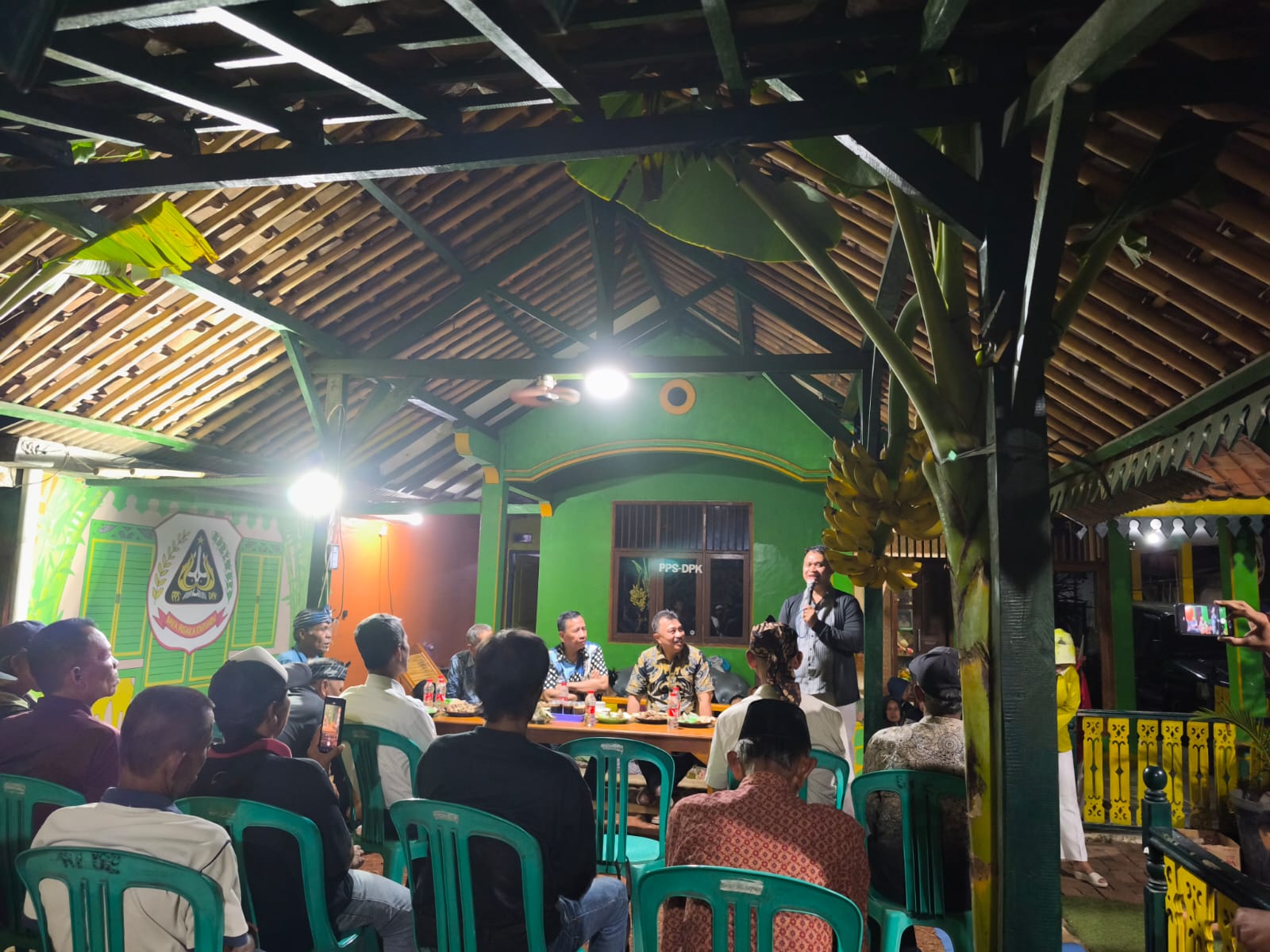Calon Wakil Wali Kota Bekasi, Abdul Harris Bobihoe, mengungkapkan visinya untuk menjadikan Kota Bekasi sebagai kota tujuan kebudayaan dan kesenian.