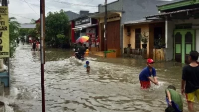 Ratusan Rumah di Tambun Utara Terendam Banjir Akibat Luapan Kali Bekasi