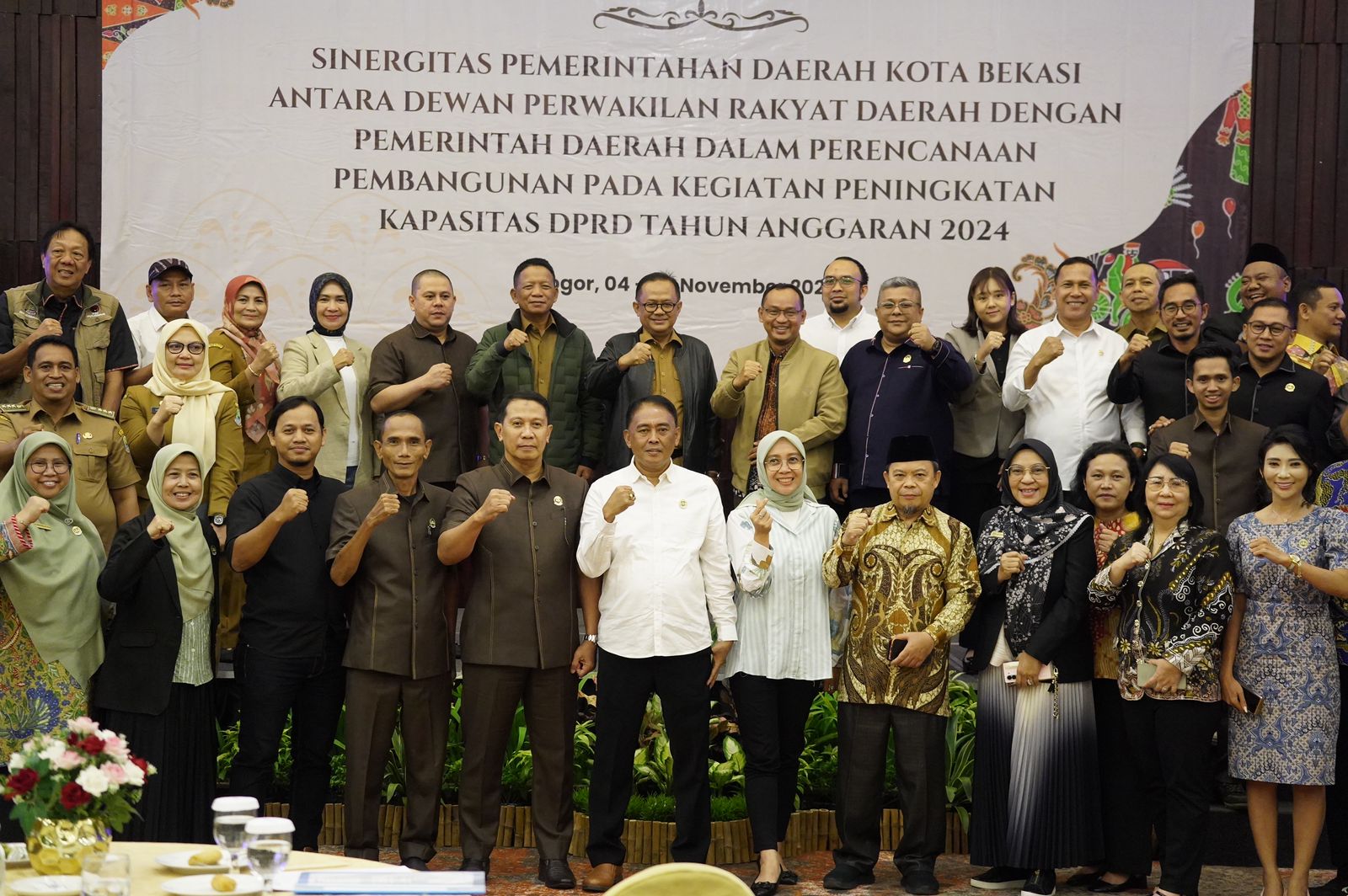 Pertemuan DPRD dan Pemkot Bekasi di malam sinergitas. Foto : Ist