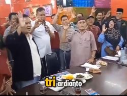 Kumpulan RW di Bekasi “Siap Diazab” Jika Langgar Janji dengan Cawalkot Tri Adhianto