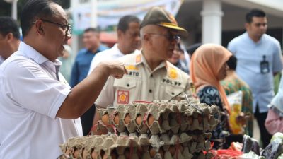 Pj Wali Kota Bekasi Raden Gani Muhamad memastikan hara pangan di wilayahnya stabil. Foto: Ist