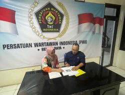 Korban Konten Porno Petinggi Yayasan Unisma Bekasi Sambangi PWI