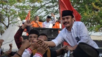 Calon Bupati Bekasi Ade Kuswara Kunang