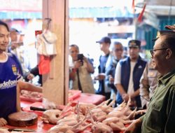 Pj Gani Muhamad Lakukan Pengecekan Pasar Baru Jelang Nataru, Pastikan Ketersediaan dan Harga Pangan Aman