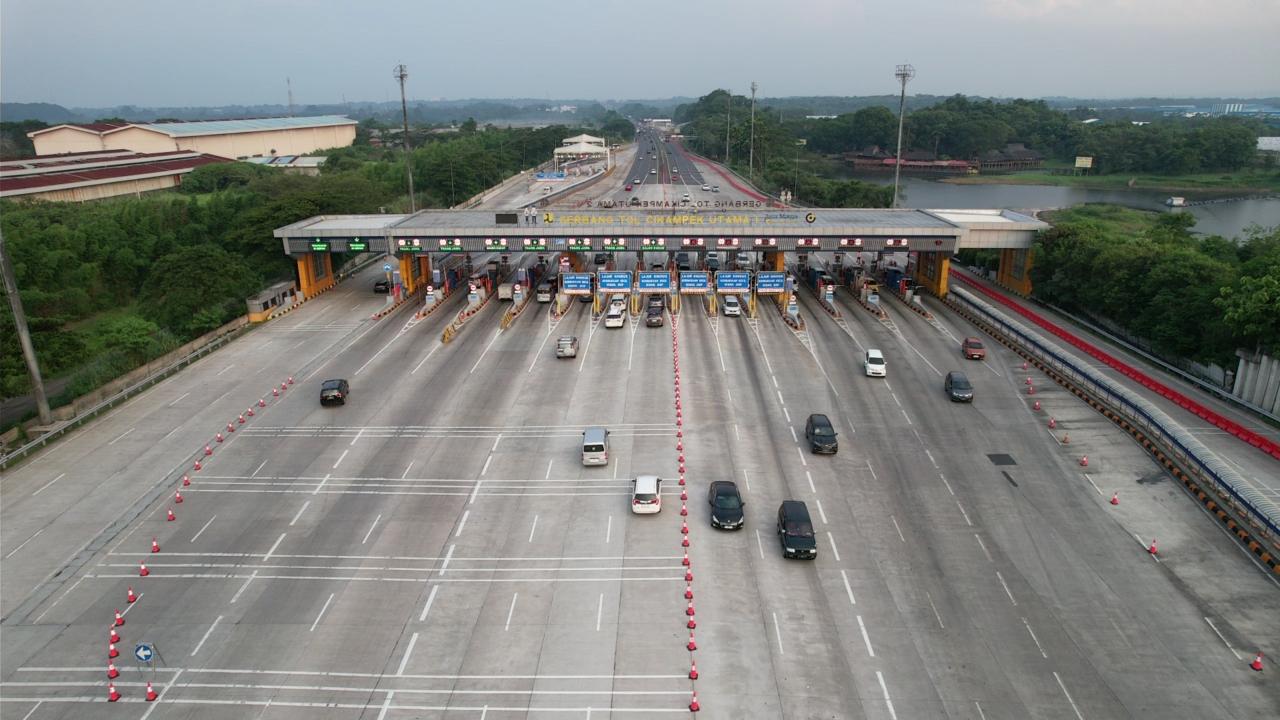 Kondisi arus balik Natal 2024 di GT Cikampek Utama. Foto: Ist