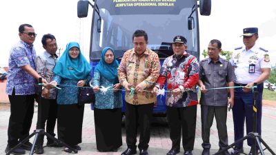 Pemkab Bekasi Resmikan Bus Sekolah di Muaragembong untuk Permudah Akses Pendidikan