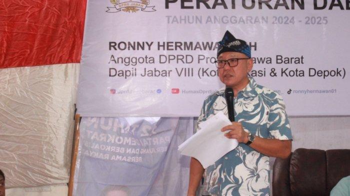 Anggota DPRD Jawa Barat Ronny hermawan