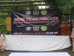 Protes Batal Jadi PPPK Kabupaten Bekasi, Ratusan Guru Honorer Gelar Aksi Cap Jempol Darah