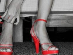 Pria di Bekasi Diperas oleh Pelaku yang Menyamar Sebagai Wanita di Aplikasi Michat